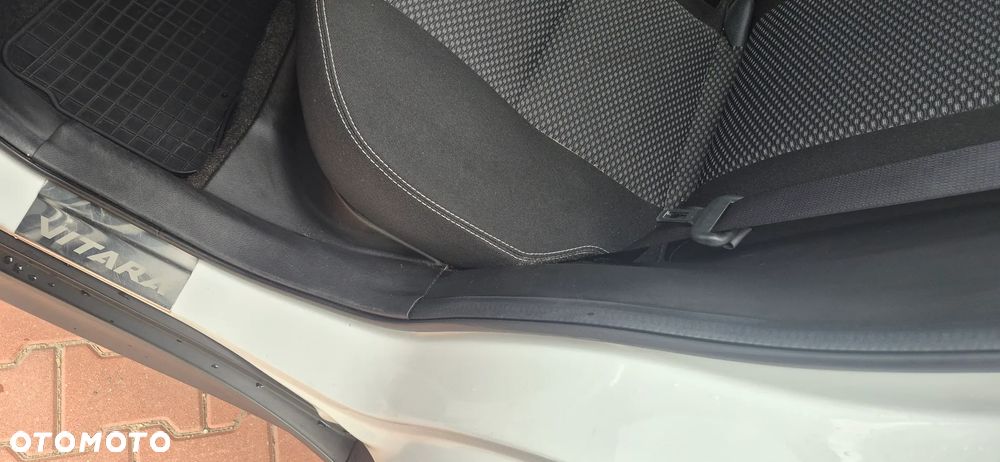 Suzuki Vitara 1.6 (4x2) Comfort+ - 17