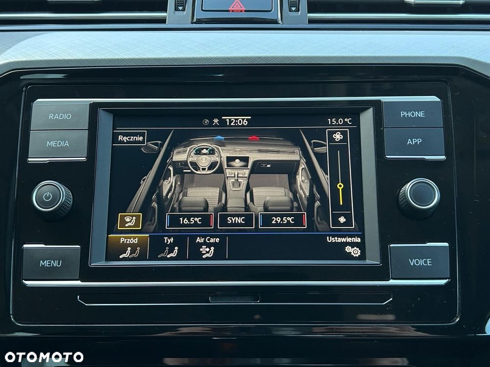 Volkswagen Passat 1.5 TSI EVO Business DSG - 33