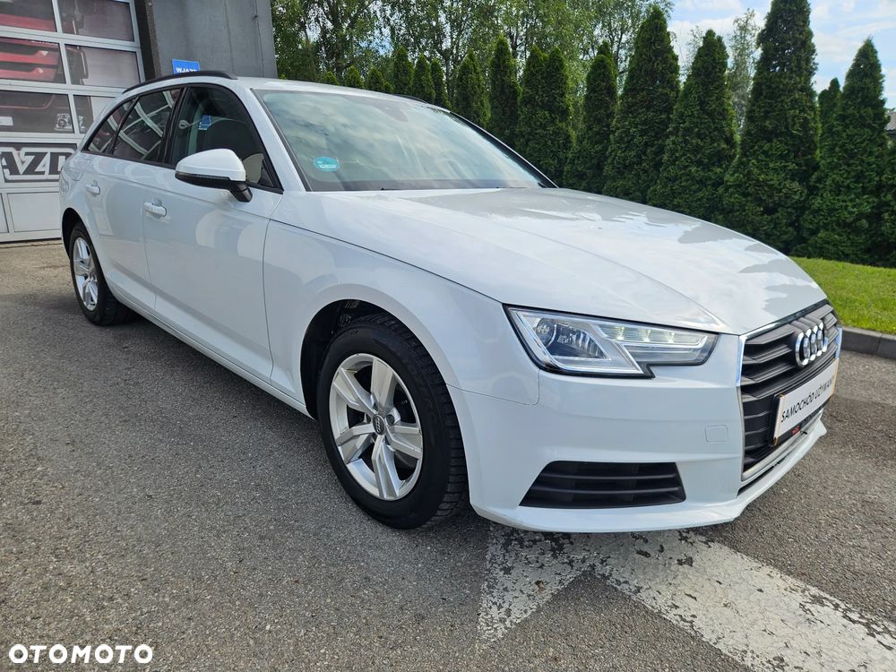 Audi A4 Avant 2.0 TDI S tronic - 1