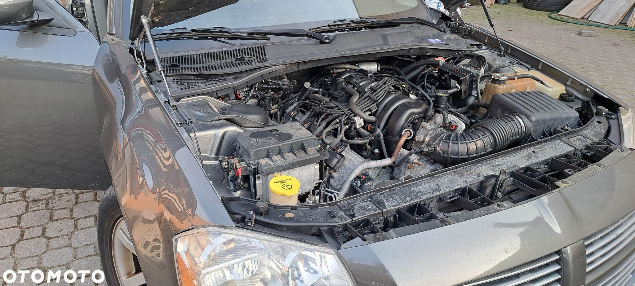 Dodge Magnum 5.7 V8 - 8