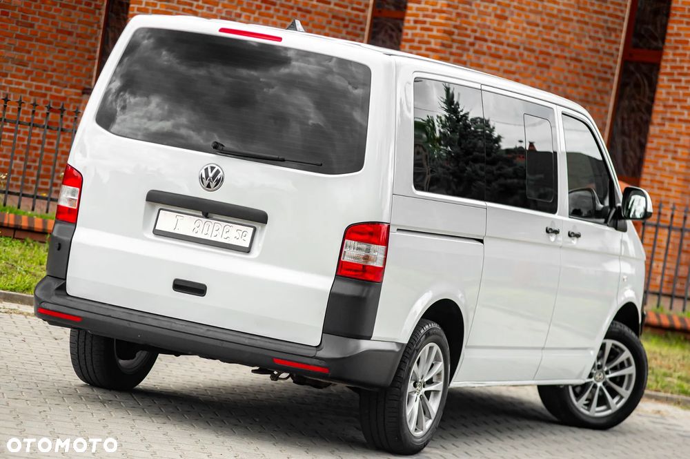 Volkswagen Caravelle - 19
