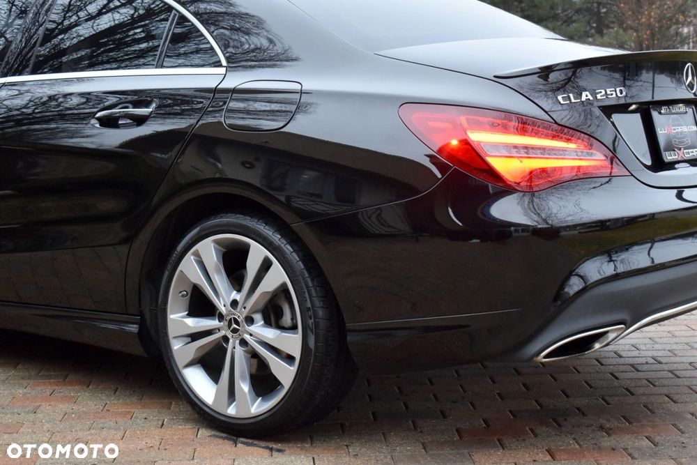 Mercedes-Benz CLA 250 4-Matic Sport - 6