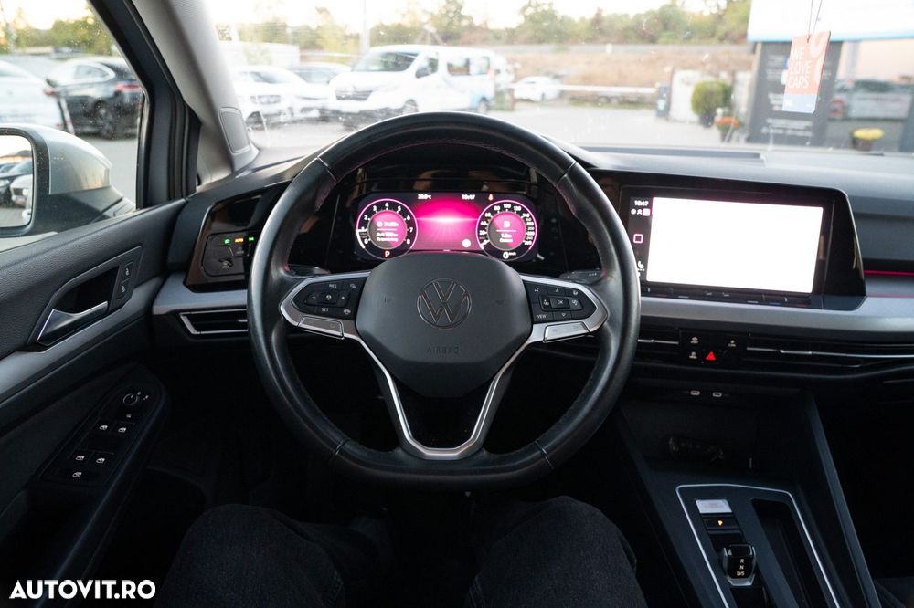 VOLKSWAGEN Golf 2024 — imagine 10