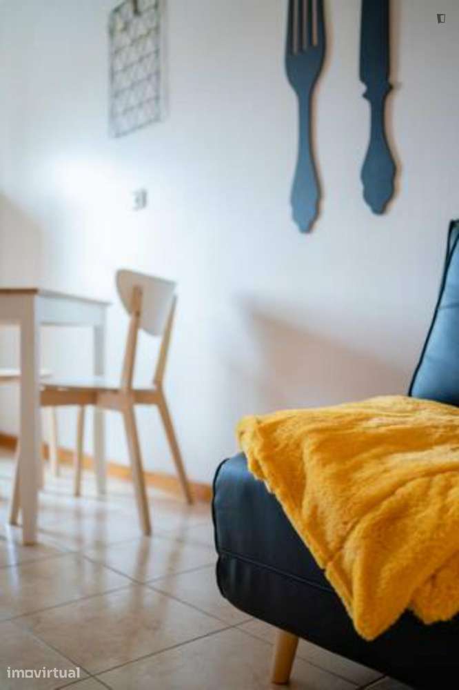 Apartamento com 1 quartos - localizado em Cedofeita Porto - Grande imagem: 5/25