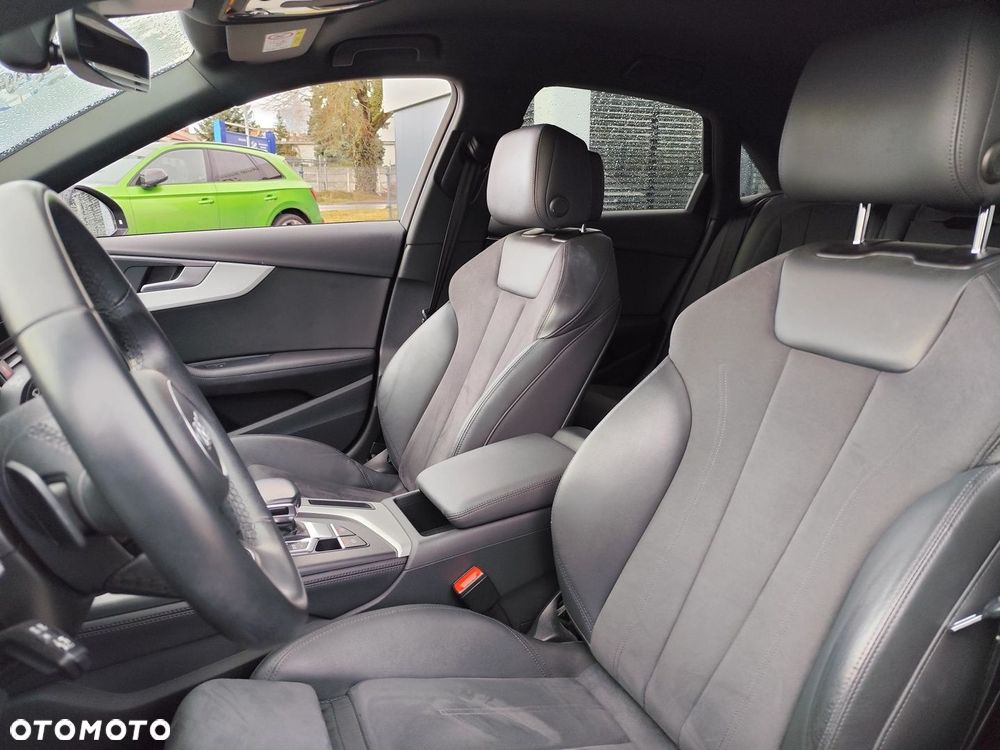 Audi A4 Limousine - 16