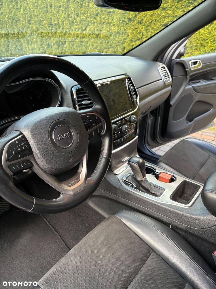 Jeep Grand Cherokee 3.6 V6 Laredo - 26