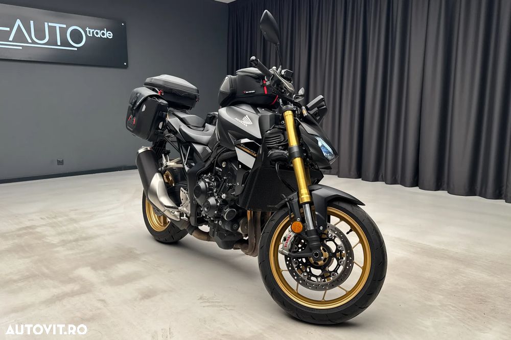Honda CB 1000 Hornet - 1