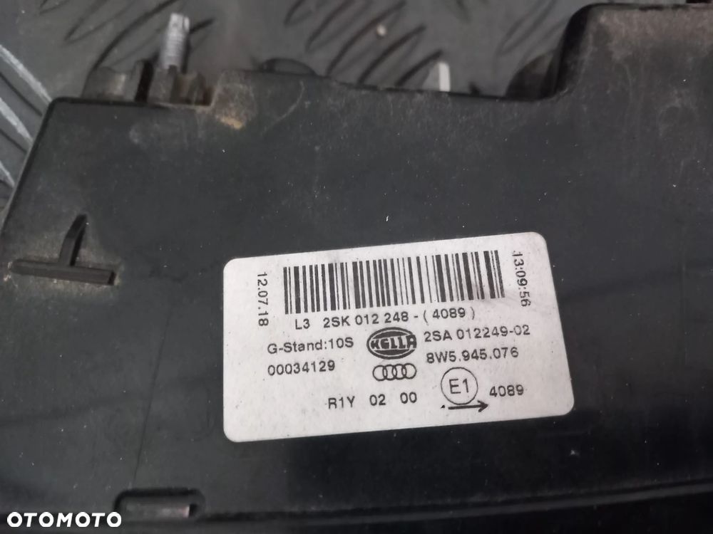 LAMPA LEWA PRAWA TYŁ AUDI A4 B9 SEDAN 8W5945075 8W5945076 - 4