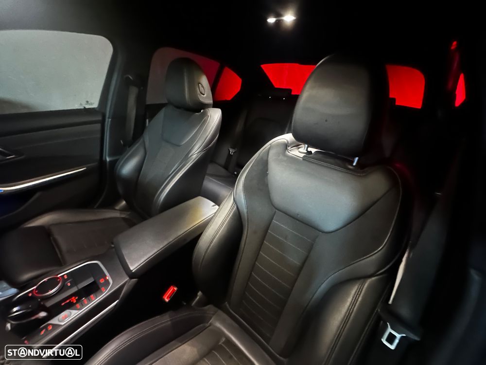 BMW 330 e Touring Line Sport Auto - 5