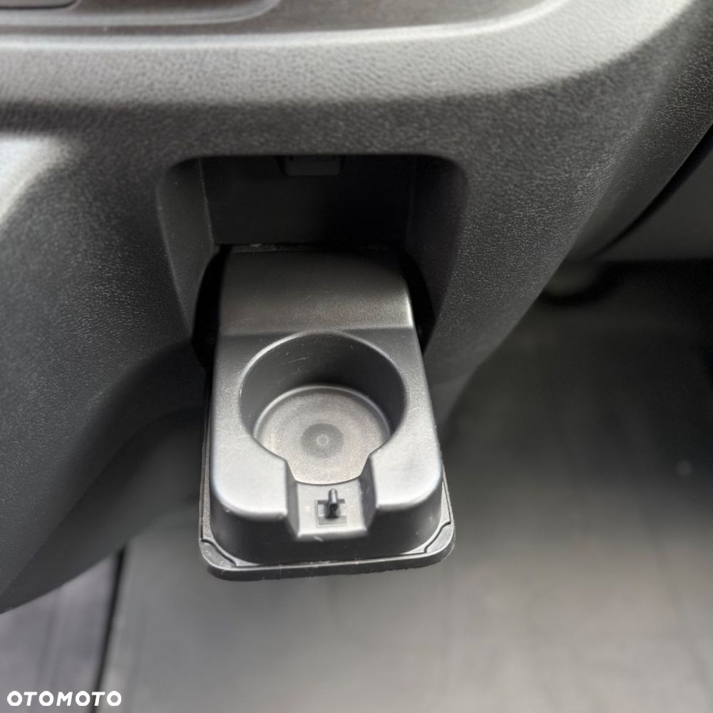 Renault Trafic - 29