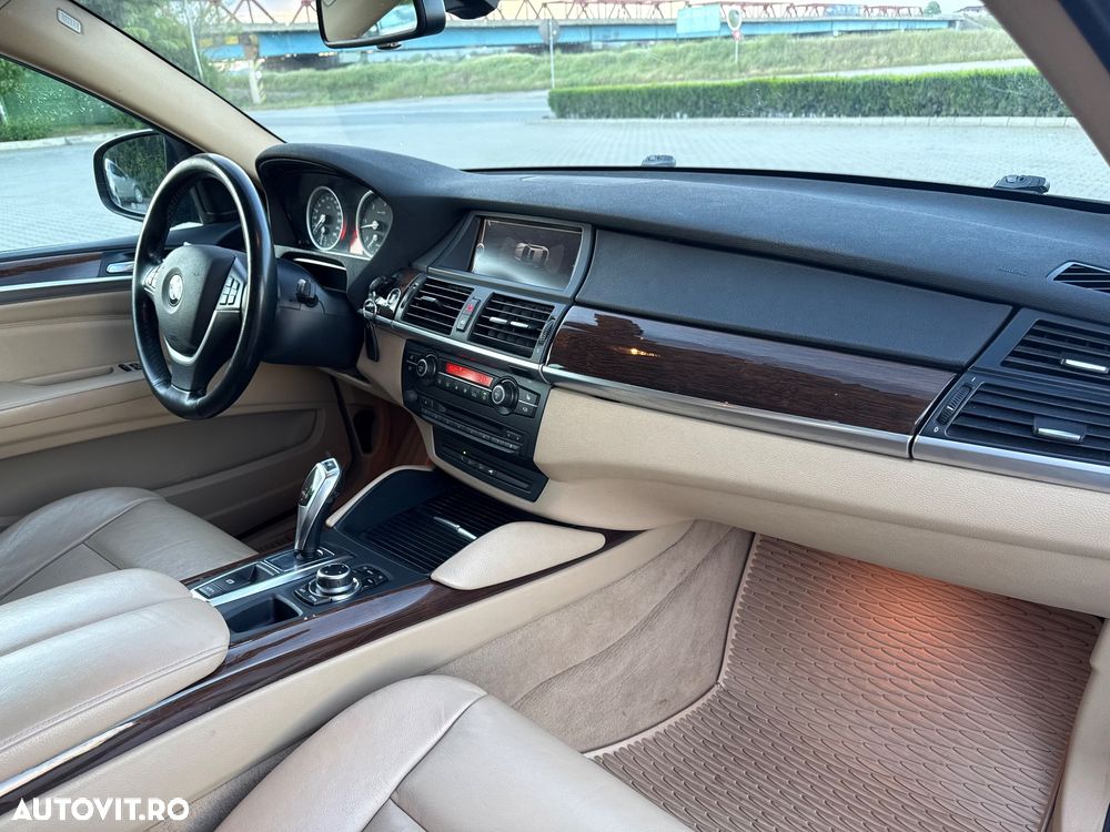 BMW X6 - 29