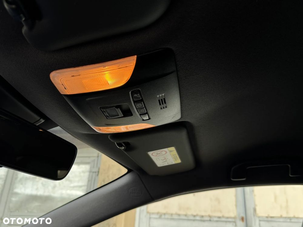 Toyota Corolla 2.0 Hybrid Comfort - 8