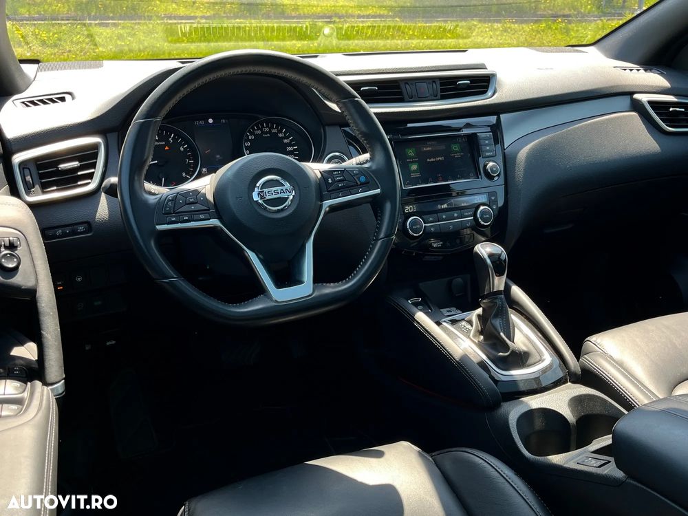 Nissan Qashqai - 12