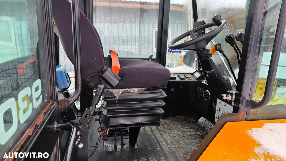JCB 930-4 T4 - 5