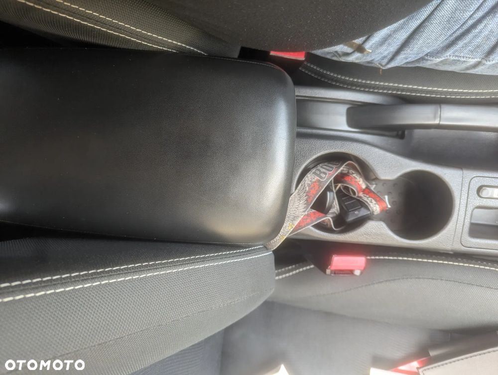 Nissan Qashqai 1.6 dCi DPF Start/Stop tekna - 25