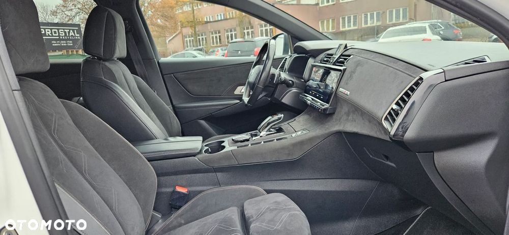 DS Automobiles DS 7 Crossback - 25