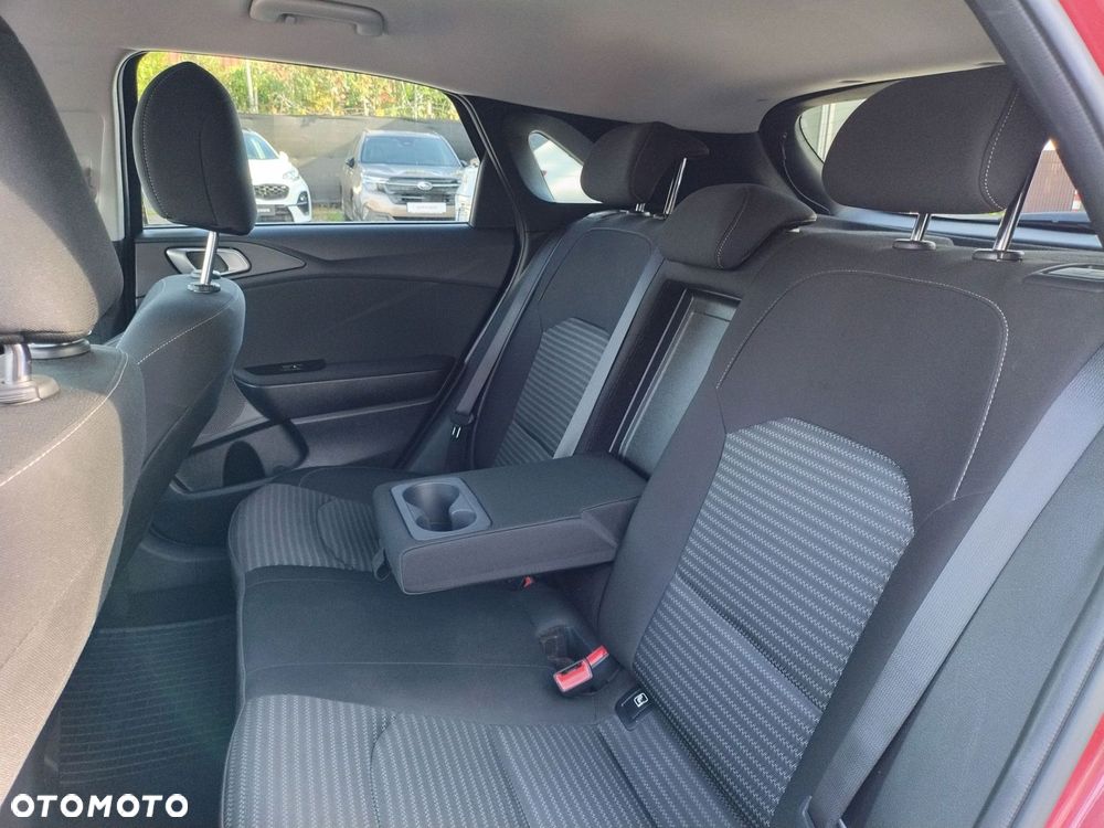 Kia Ceed 1.5 T-GDI M DCT - 16
