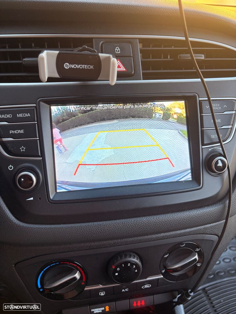 Hyundai i20 - 10