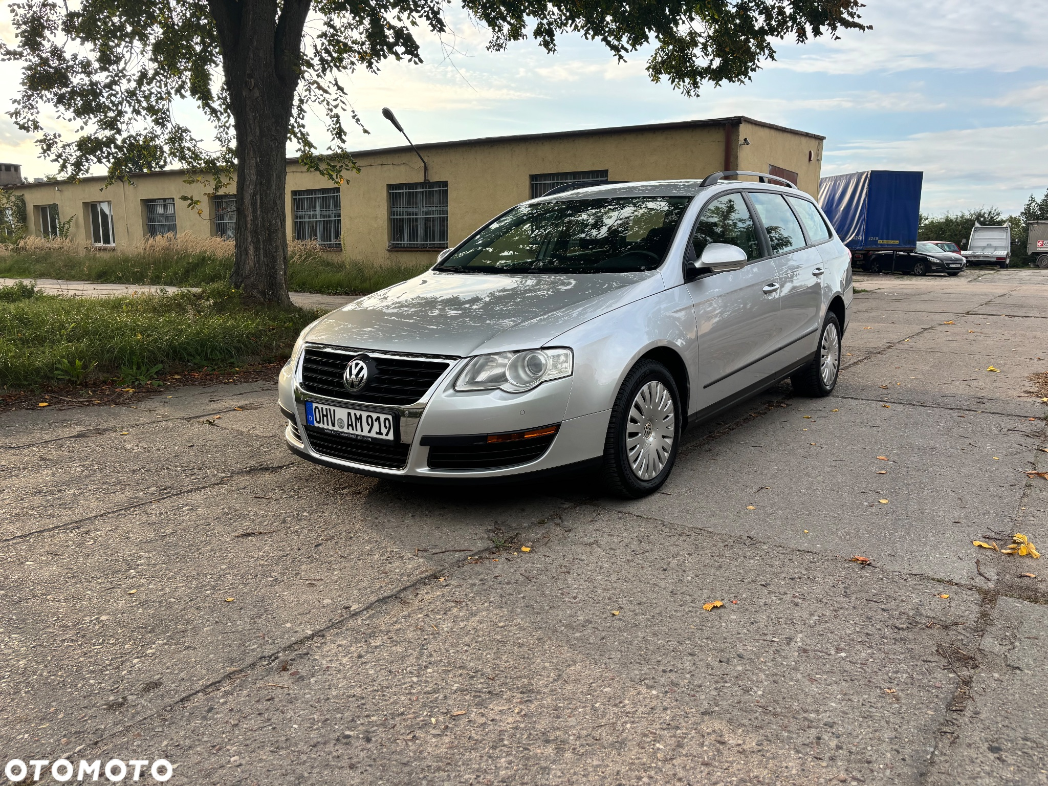 Volkswagen Passat 2.0 TDI Comfortline DSG - 2