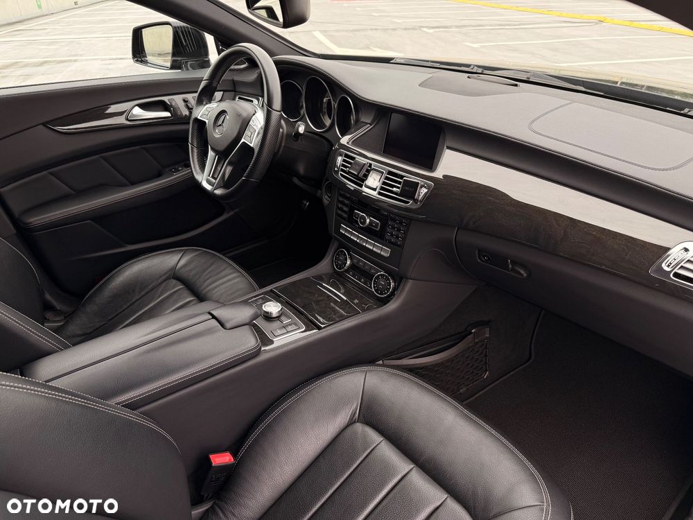 Mercedes-Benz CLS 500 4-Matic 7G-TRONIC - 21