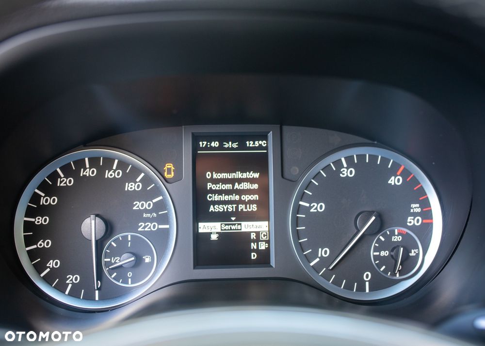 Mercedes-Benz Vito - 27