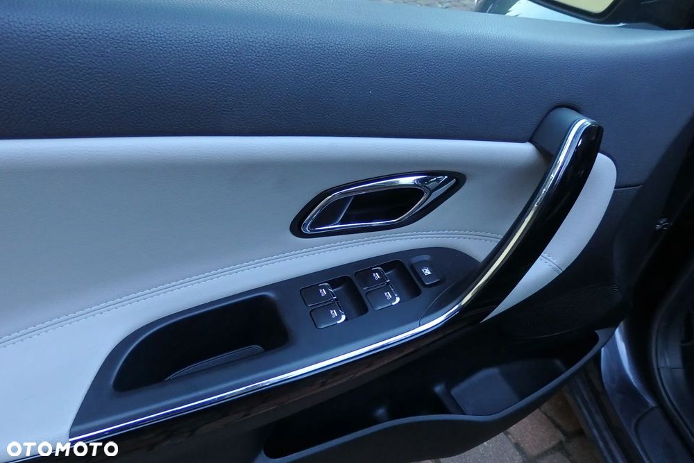 Kia Ceed 1.4 CVVT UEFA EURO 2016 - 21