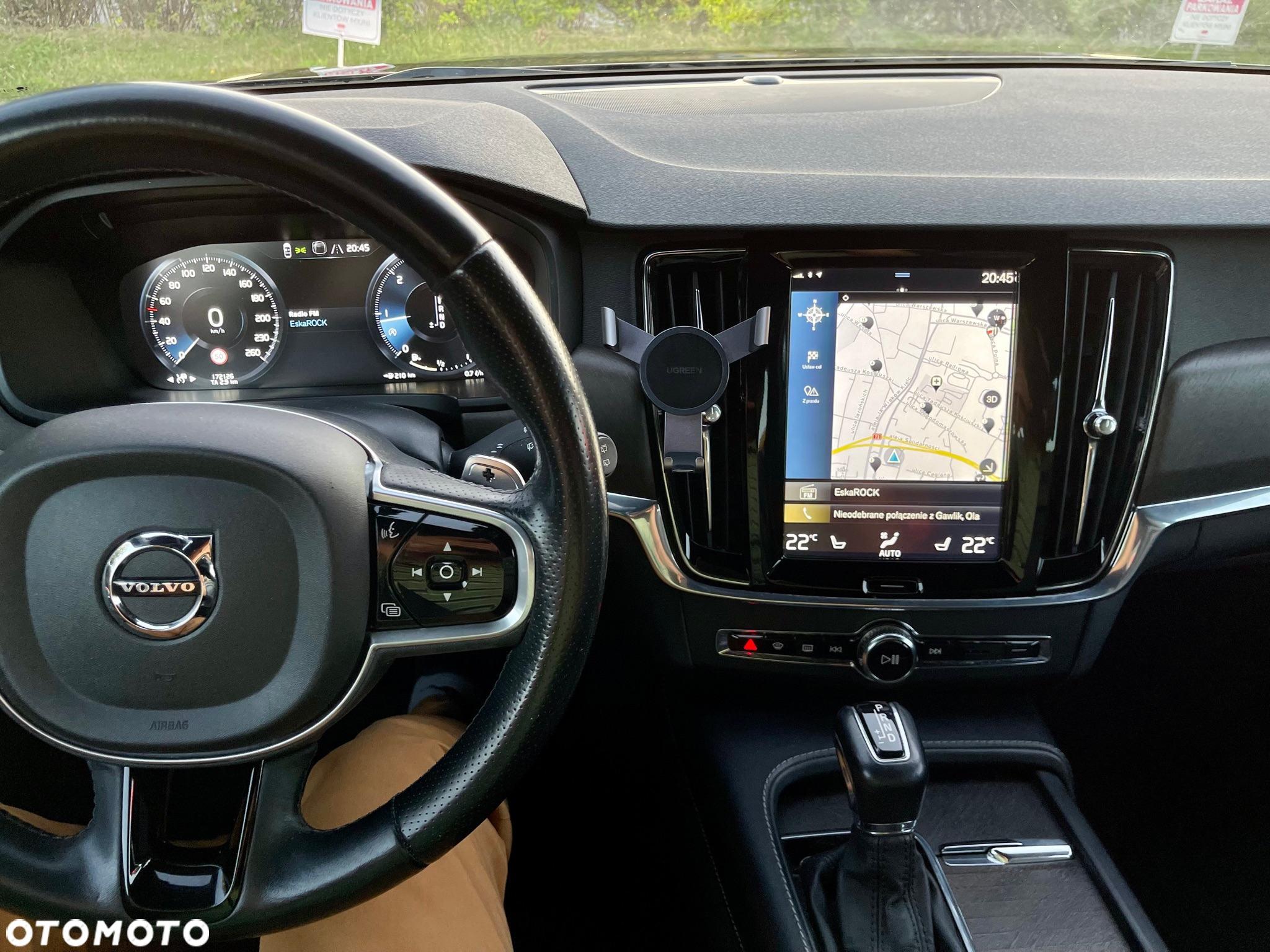 Volvo V90 Cross Country D5 AWD Geartronic Pro - 26