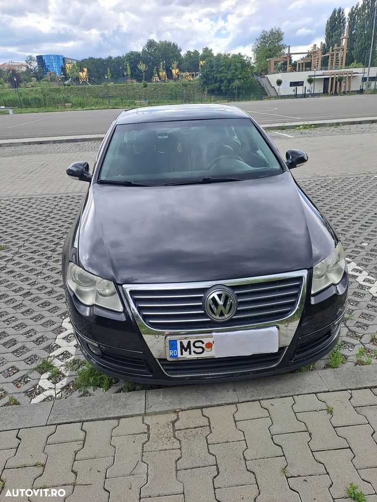 Volkswagen Passat 2.0TDI Sportline DPF DSG - 25