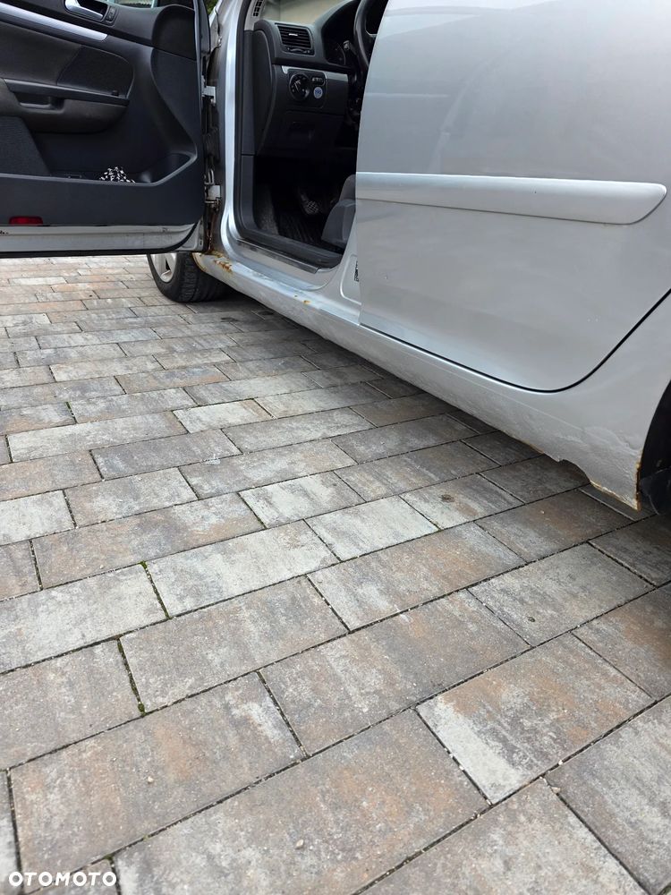 Volkswagen Golf 1.9 TDI Tour - 17