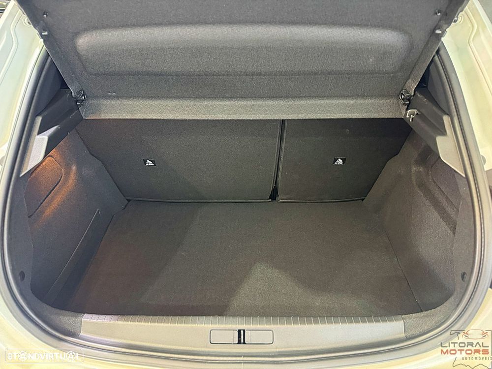 Peugeot 208 1.2 PureTech Allure Pack EAT8 - 11