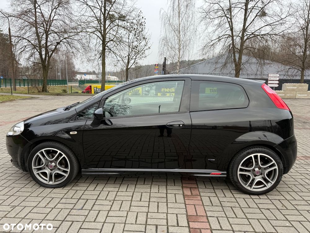 Fiat Grande Punto - 5