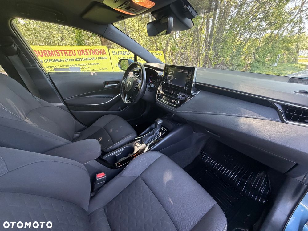 Toyota Corolla 1.8 Hybrid Comfort - 30