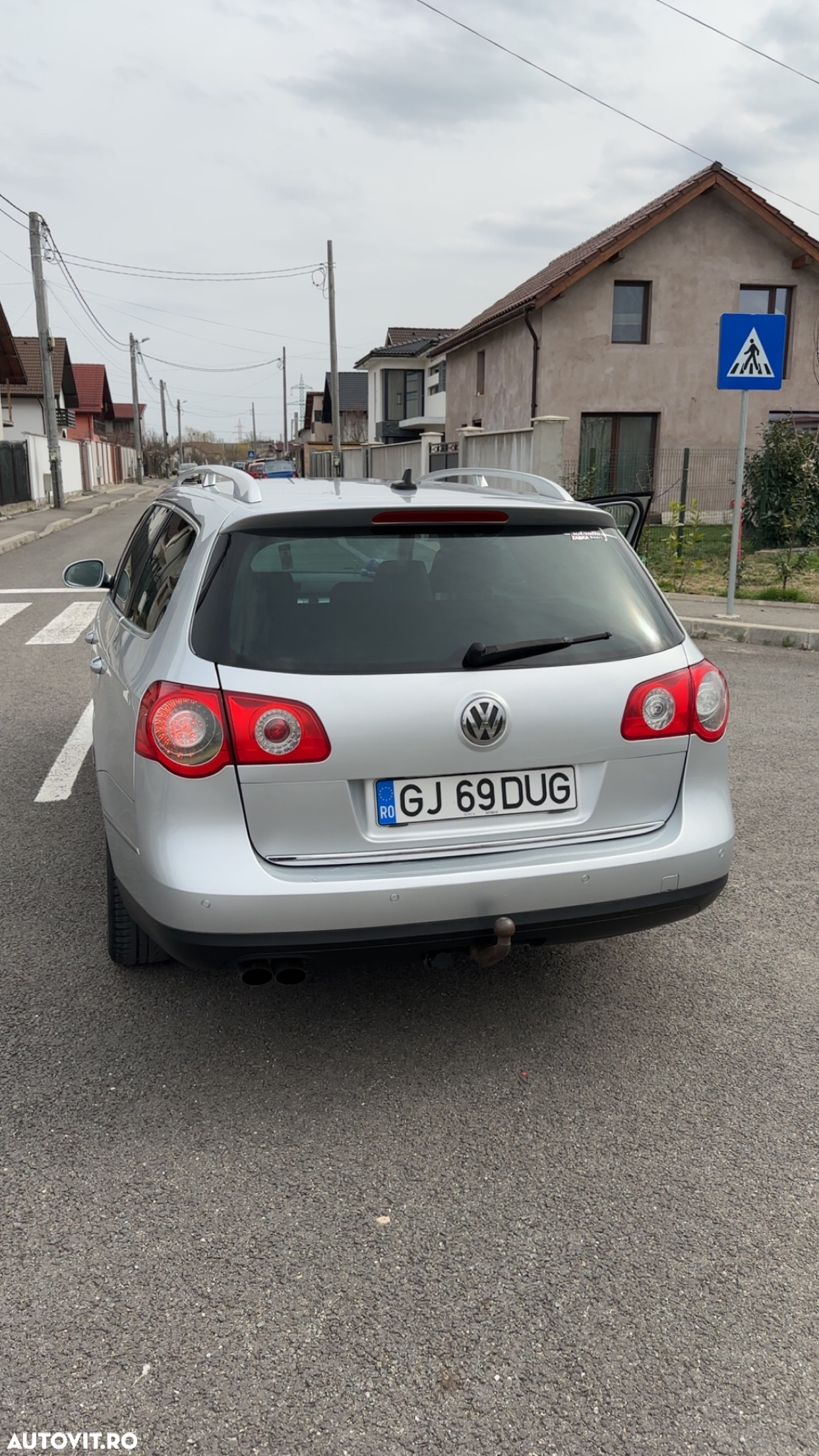 Volkswagen Passat Variant 2.0 TDI Comfortline Aut - 11