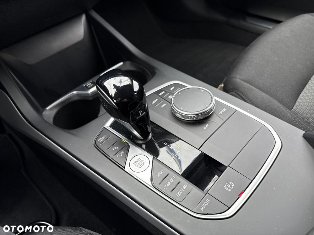 BMW Seria 1 118i Advantage - 14