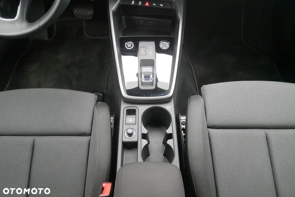 Audi A3 Sportback - 11