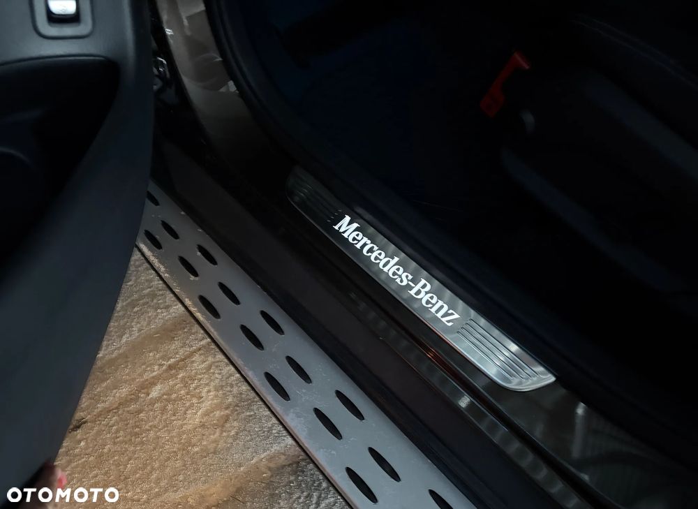 Mercedes-Benz GLC - 31