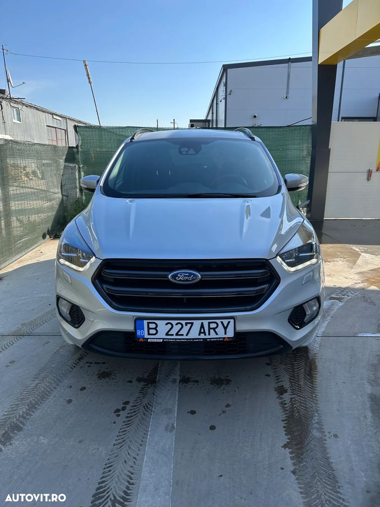 Ford Kuga 2.0 TDCi 4WD Powershift ST-Line - 1