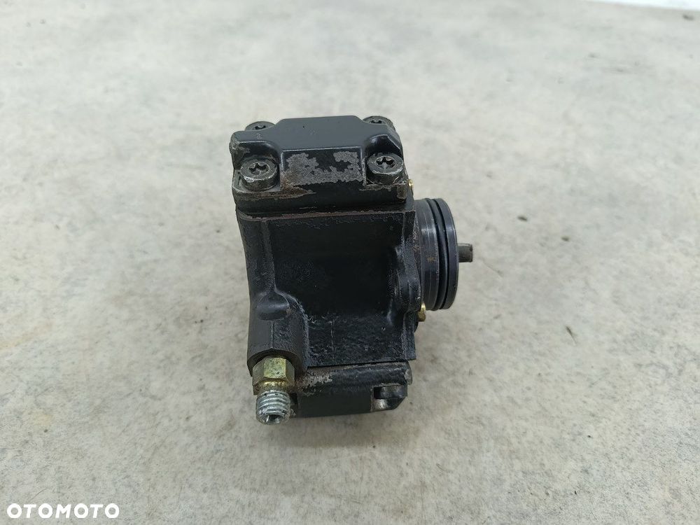 POMPA WTRYSKOWA MERCEDES-BENZ KLASA A W168 A6680700301  0445010015  BOSCH - 6