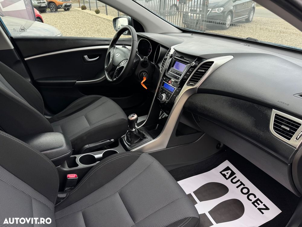 Hyundai i30 1.4 Style - 10