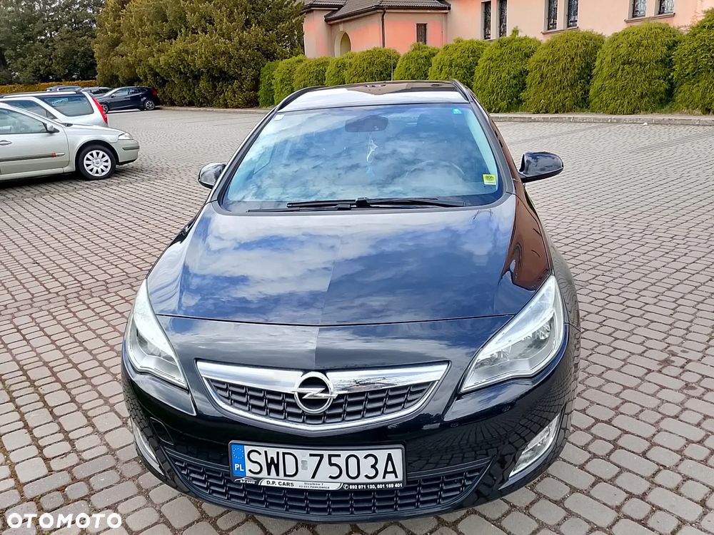 Opel Astra 1.4 Turbo - 2