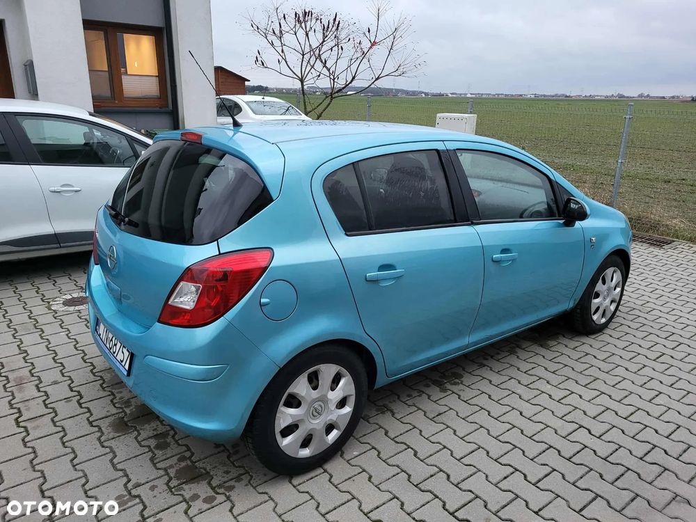 Opel Corsa 1.4 16V 111 - 12