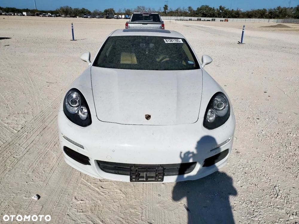 Porsche Panamera - 5