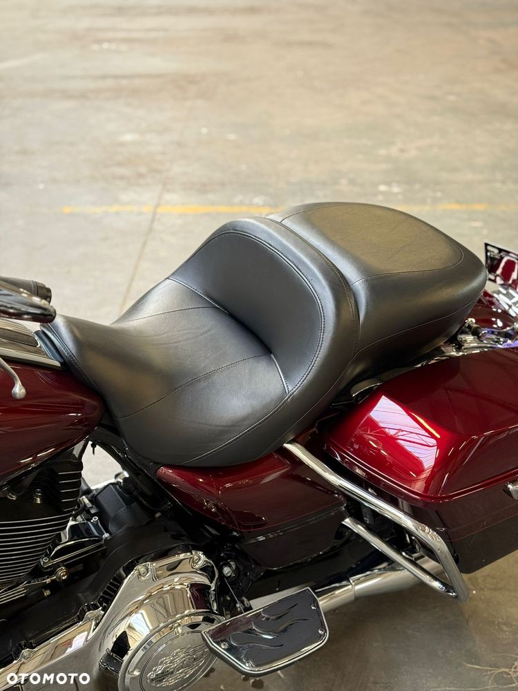 Harley-Davidson FLHTCU Ultra - 19