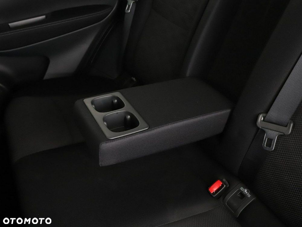 Nissan Qashqai 1.6 DIG-T N-Connecta - 37