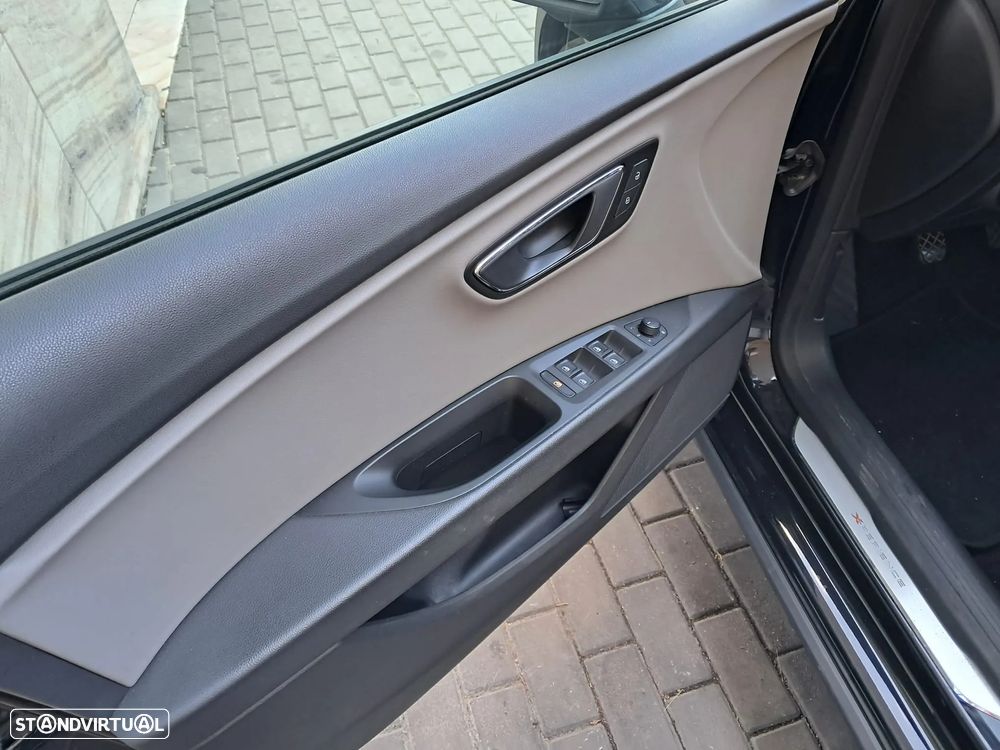 SEAT Leon X-Perience 1.6 TDi S/S - 9