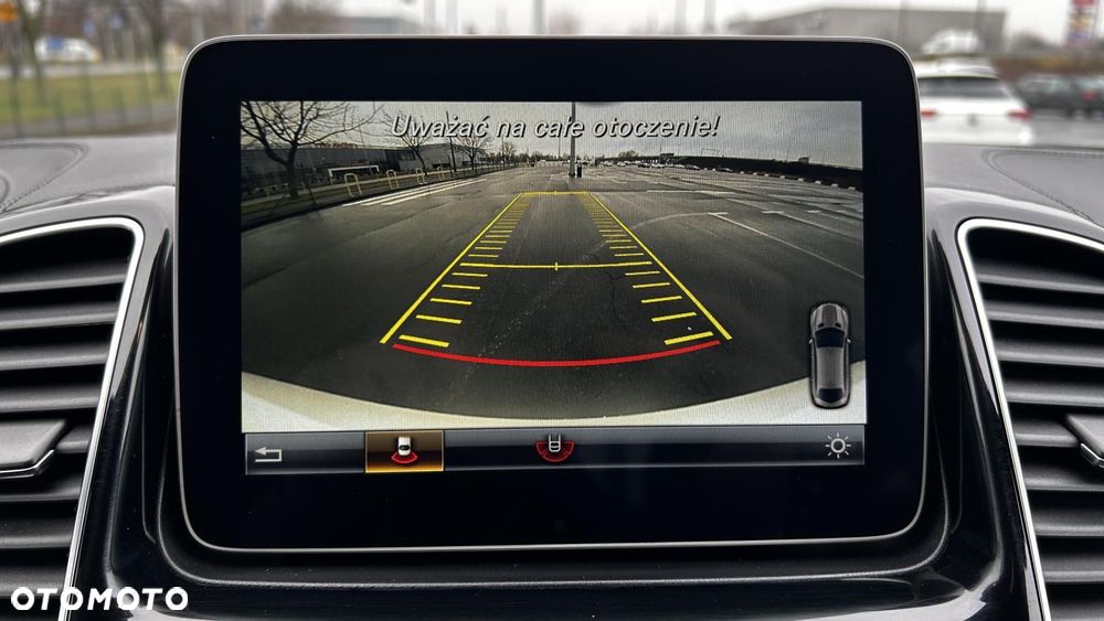 Mercedes-Benz GLE - 18