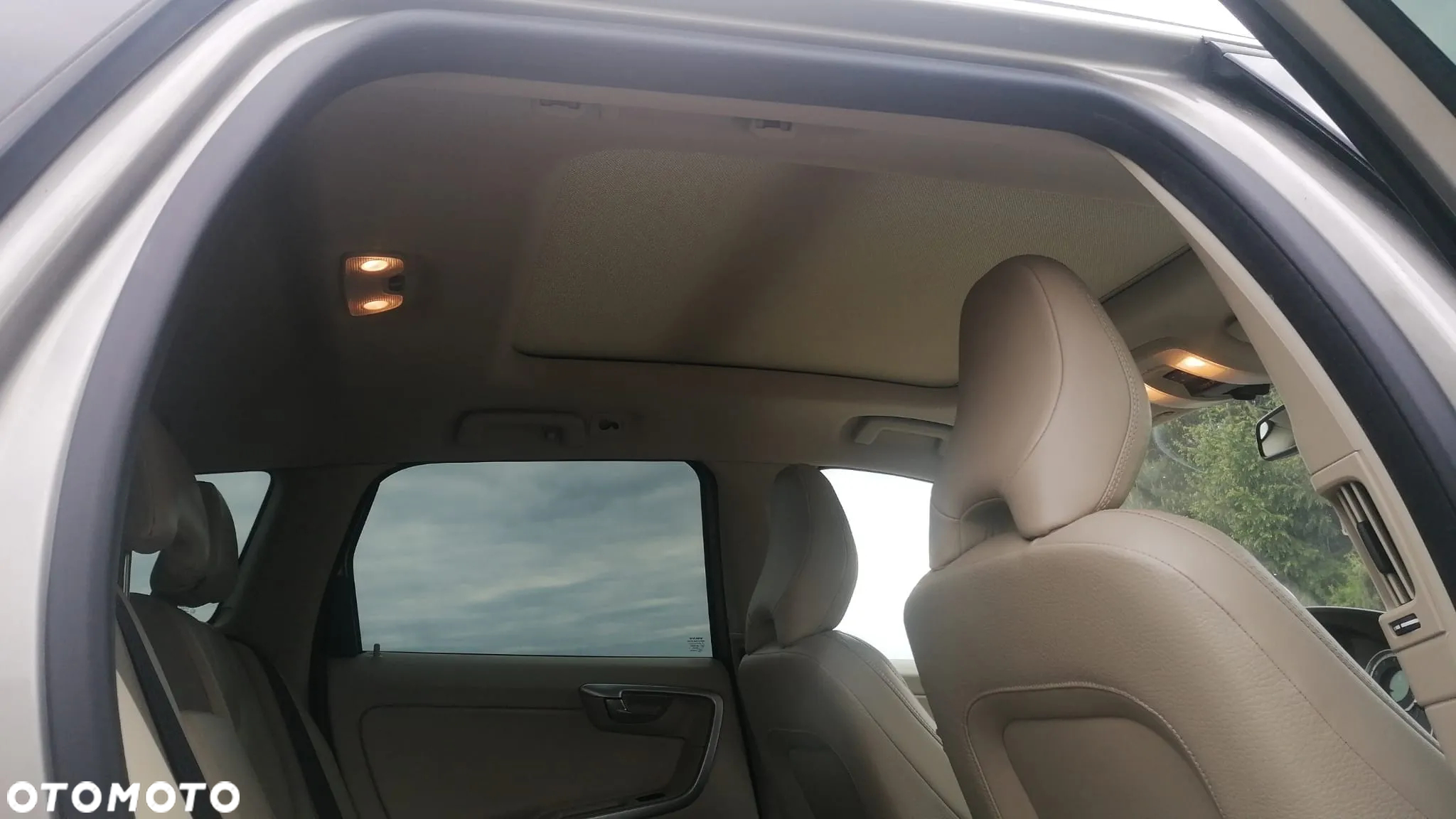 Volvo XC 60 T6 AWD Momentum - 25