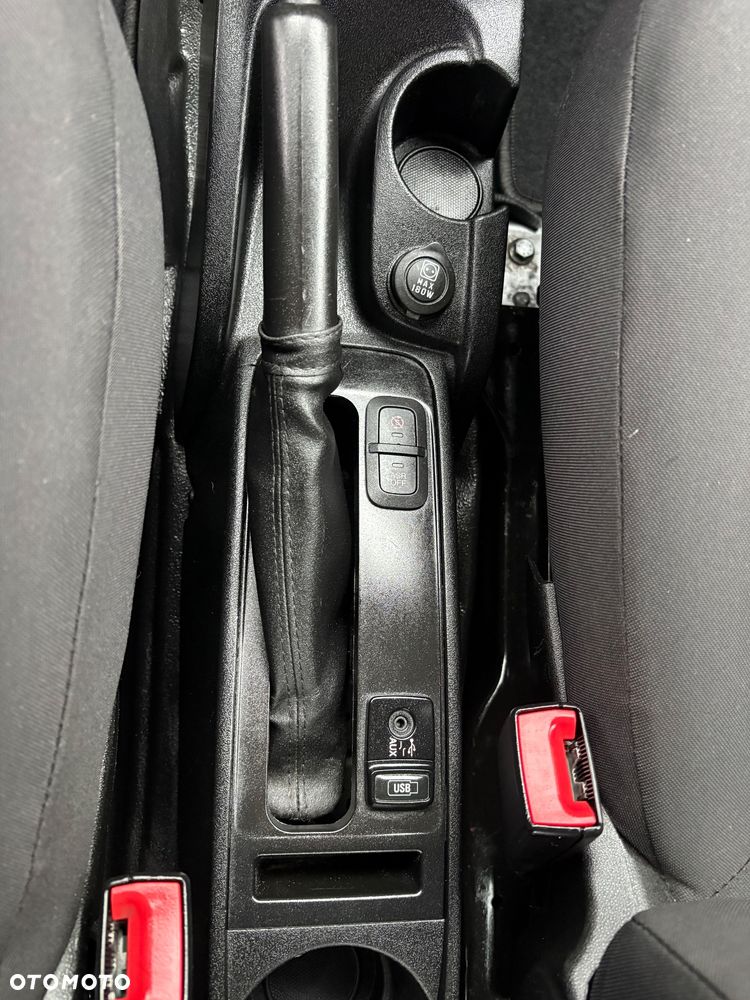 Opel Combo - 38