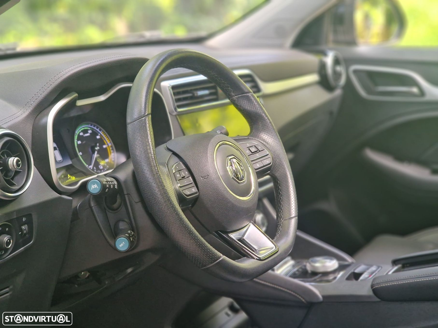MG ZS EV 44.5 kWh Luxury - 44