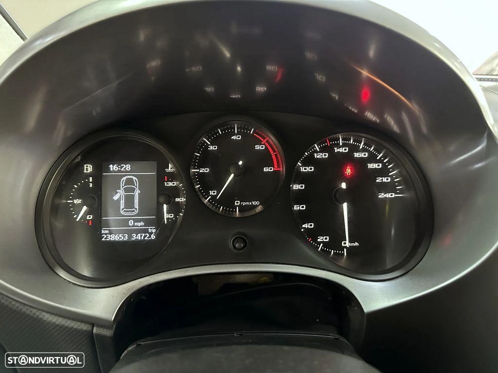 SEAT Leon 1.6 TDI E.Style by Sport - 20